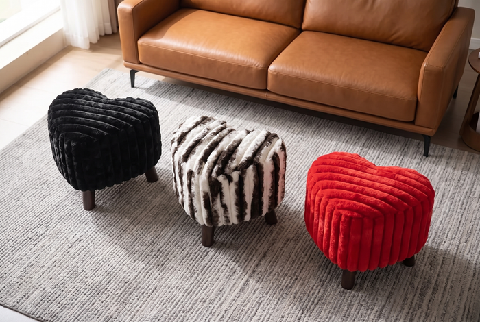 The Sweetheart Stool